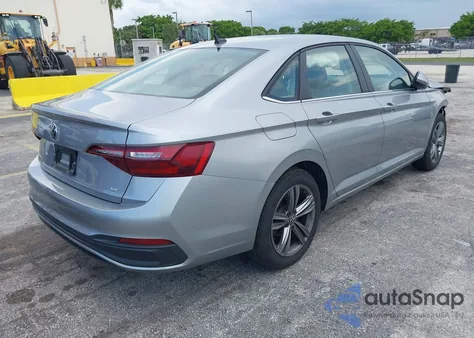 2024 Volkswagen Jetta Se из США, поврежденный, VIN 3VWEM7BU9RM057291